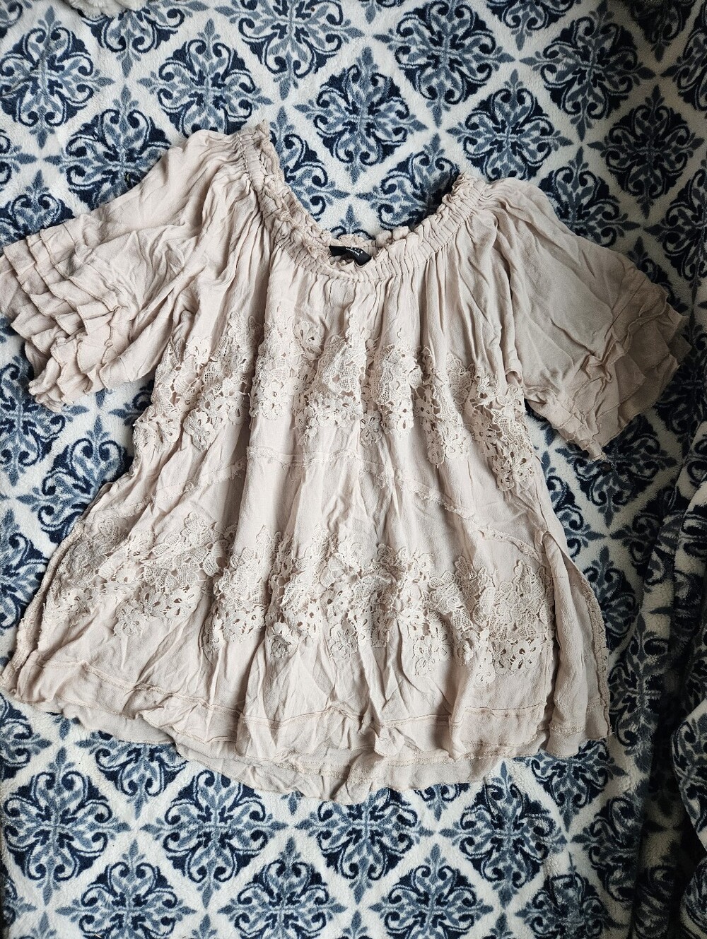 Vici Blush Crochet-Trim Peasant Blouse